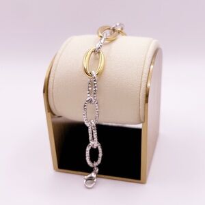 Elegant Silver Chain Bracelet